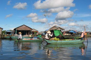 Tonle Sap Lake Half Day